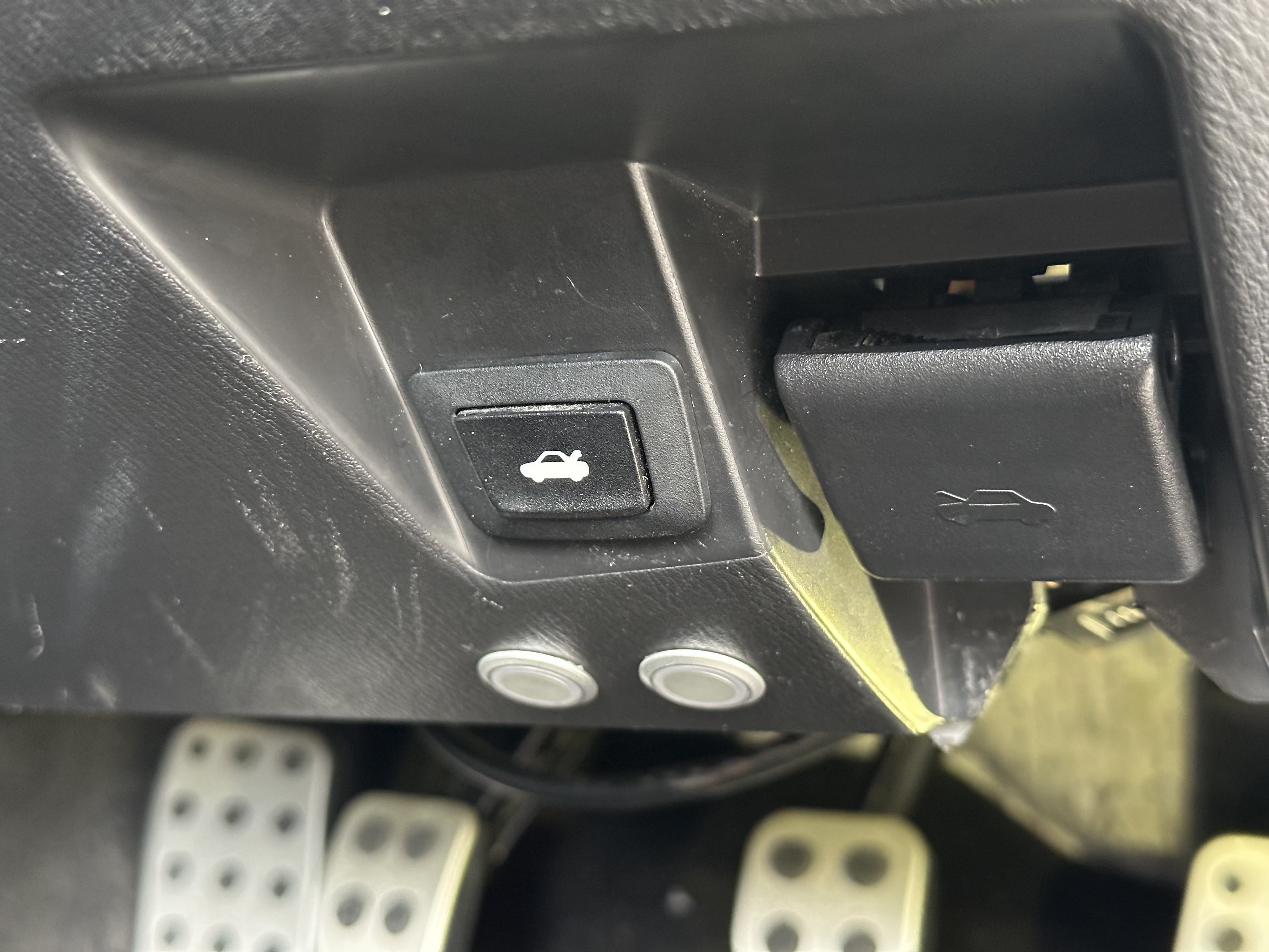 Boot Release Switch Complete