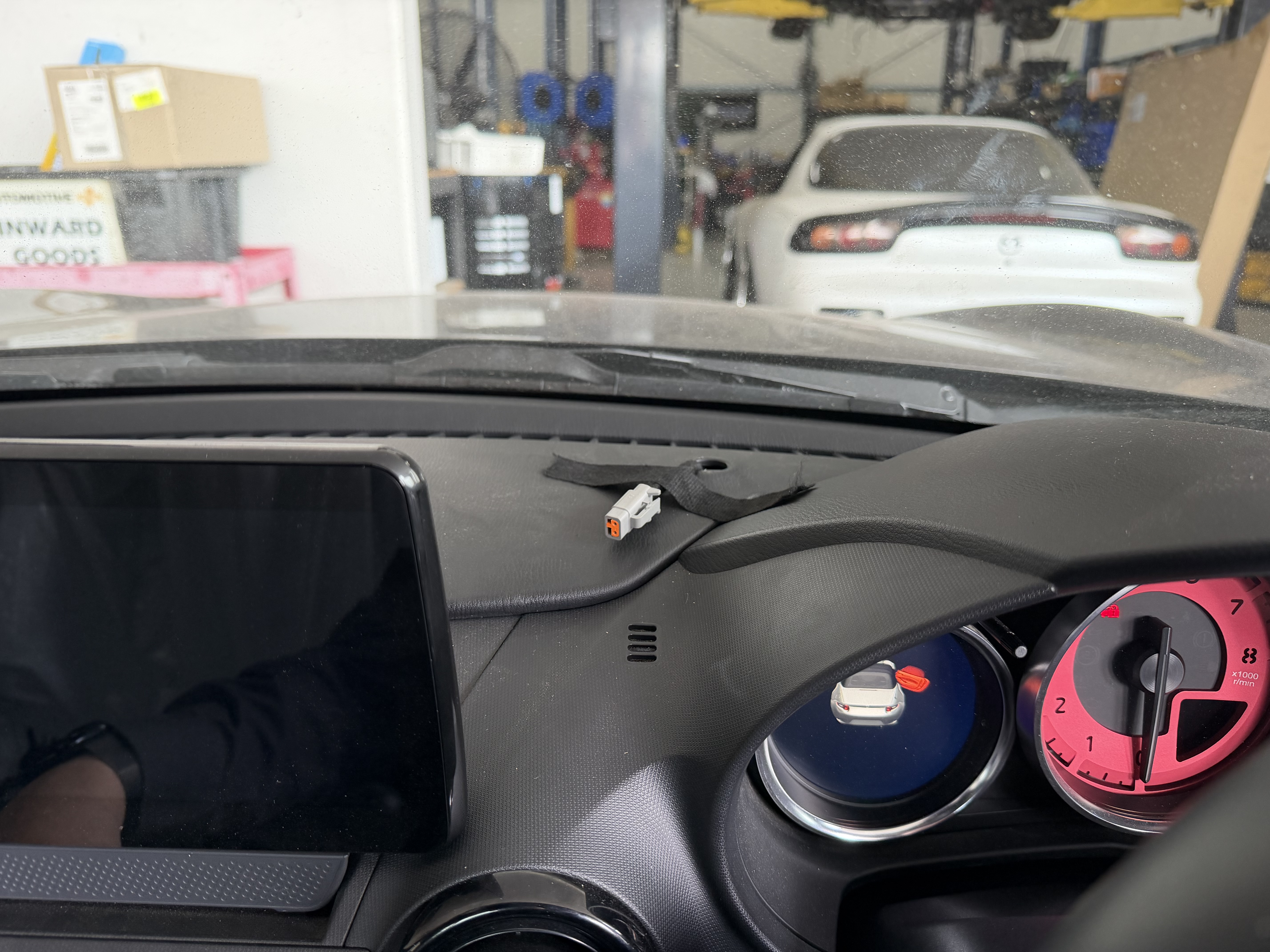 Sun Load Sensor Plug